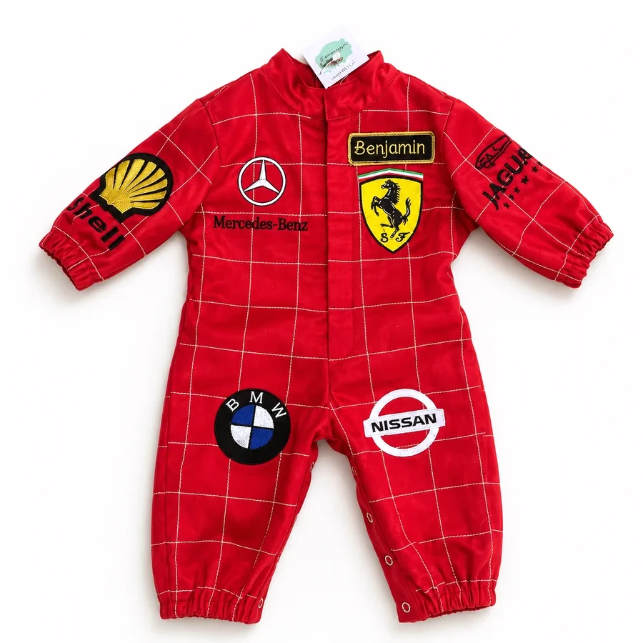 Macacão Ferrari, frente
